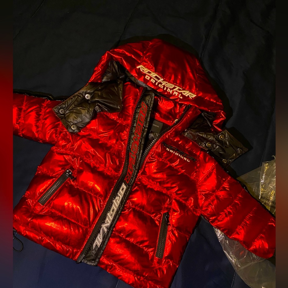 Boys brand new Rock star metallic coat size 4t.
